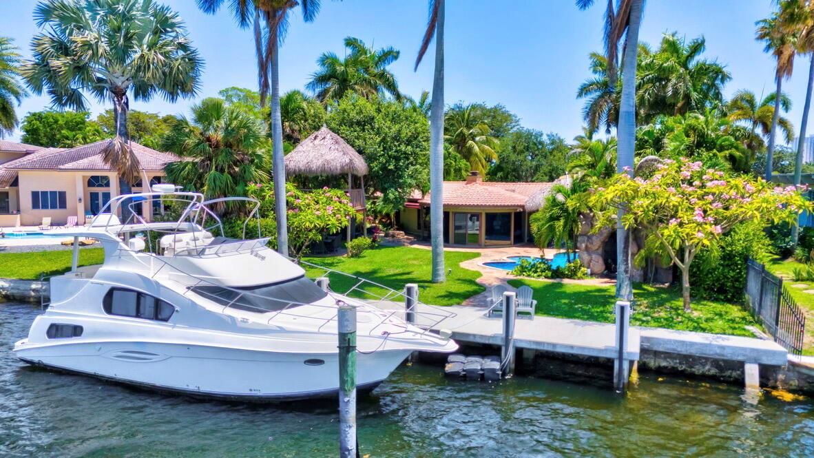 Homes for sale in Pompano Beach, FL | 2360 Se 7th Dr, Pompano Beach, FL 33062 | MLS# R11095349