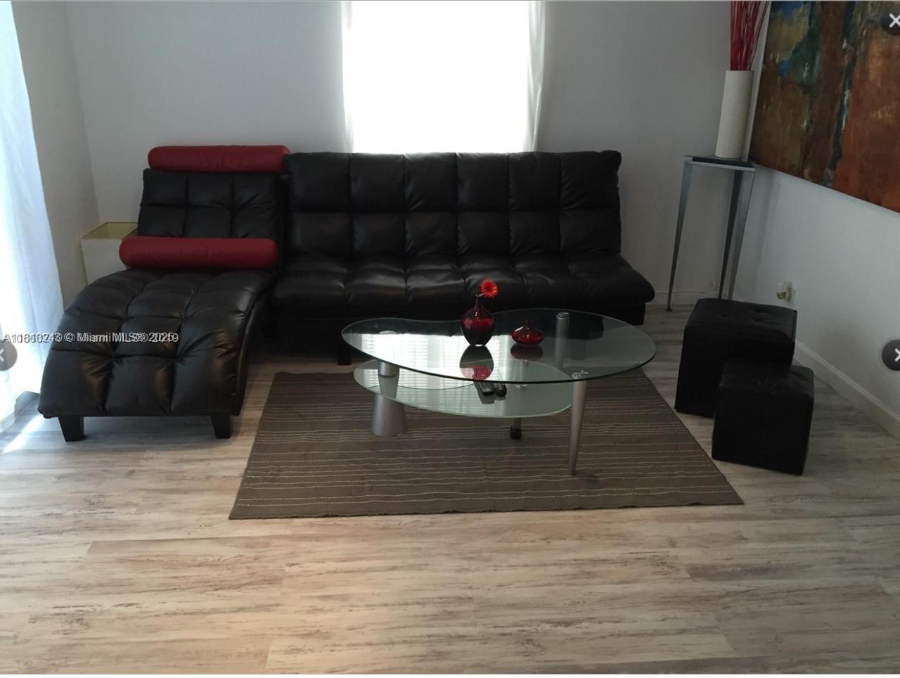 House for Sale in Miami Beach, FL