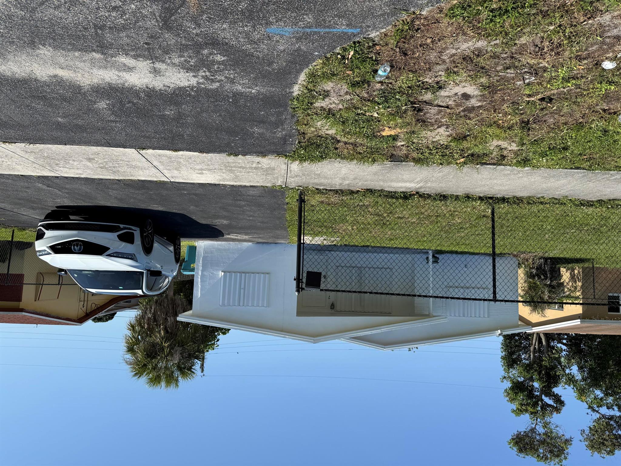 3740 Nw 9 Street Fort Lauderdale FL 33311 | R11095355