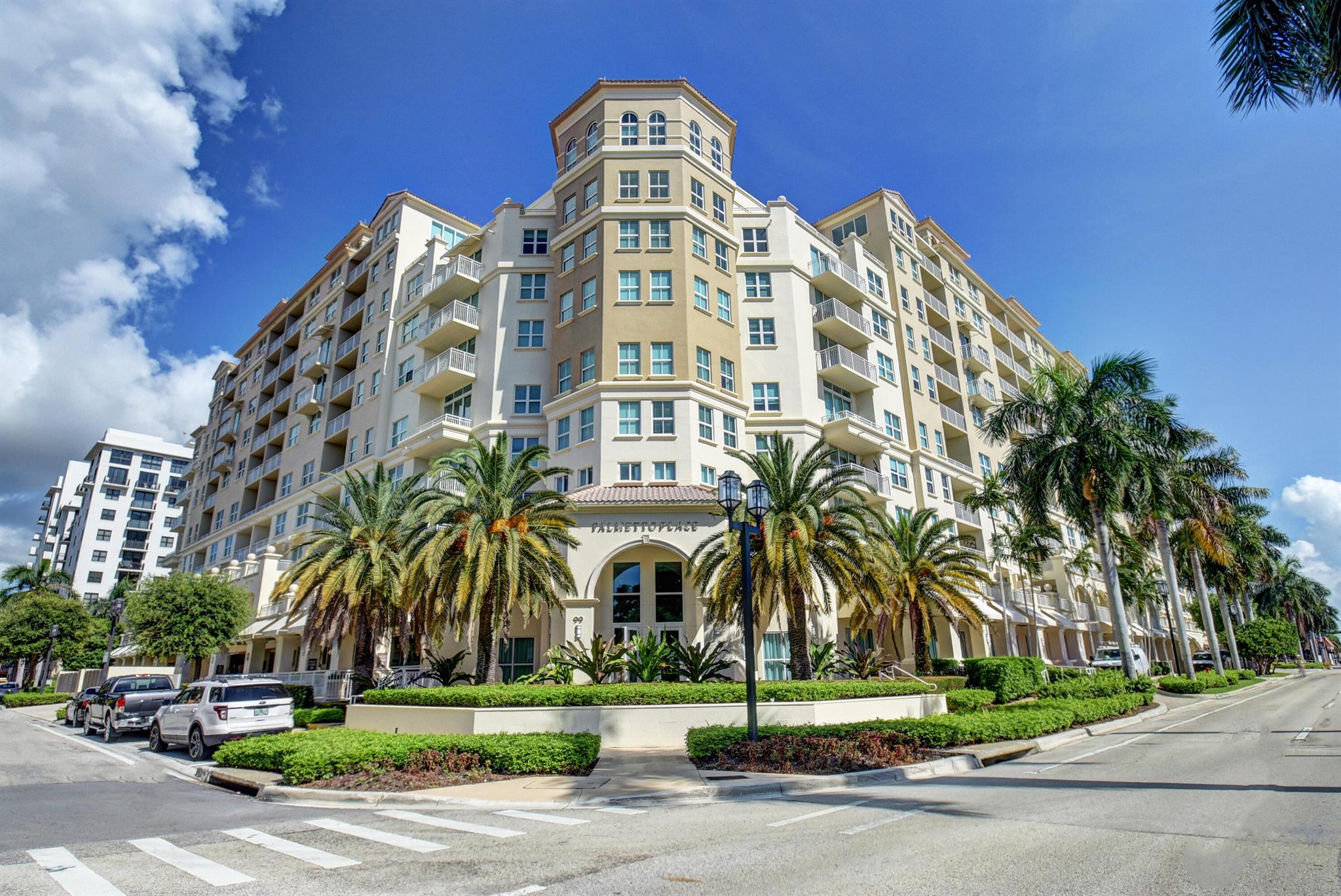 Palmetto Place Condo