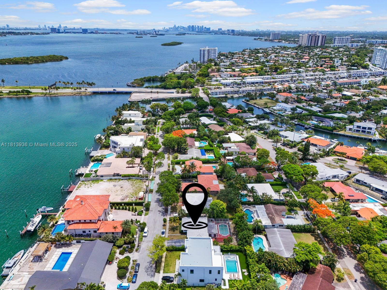 Homes for sale in North Miami, FL | 12480 Keystone Island Dr, North Miami, FL 33181 | MLS# A11813936