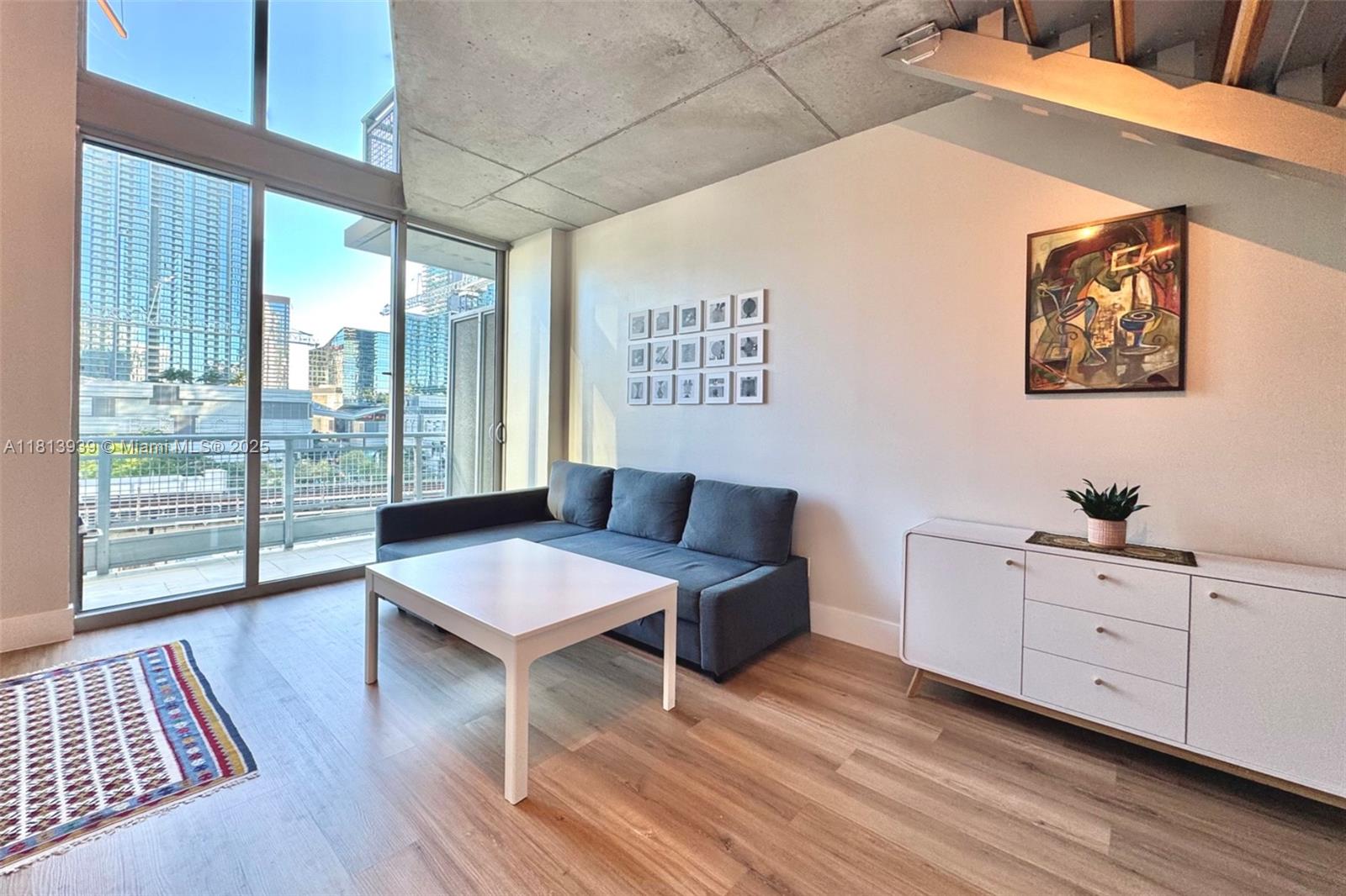 690 SW 1st Ct #1006, Miami FL 33130