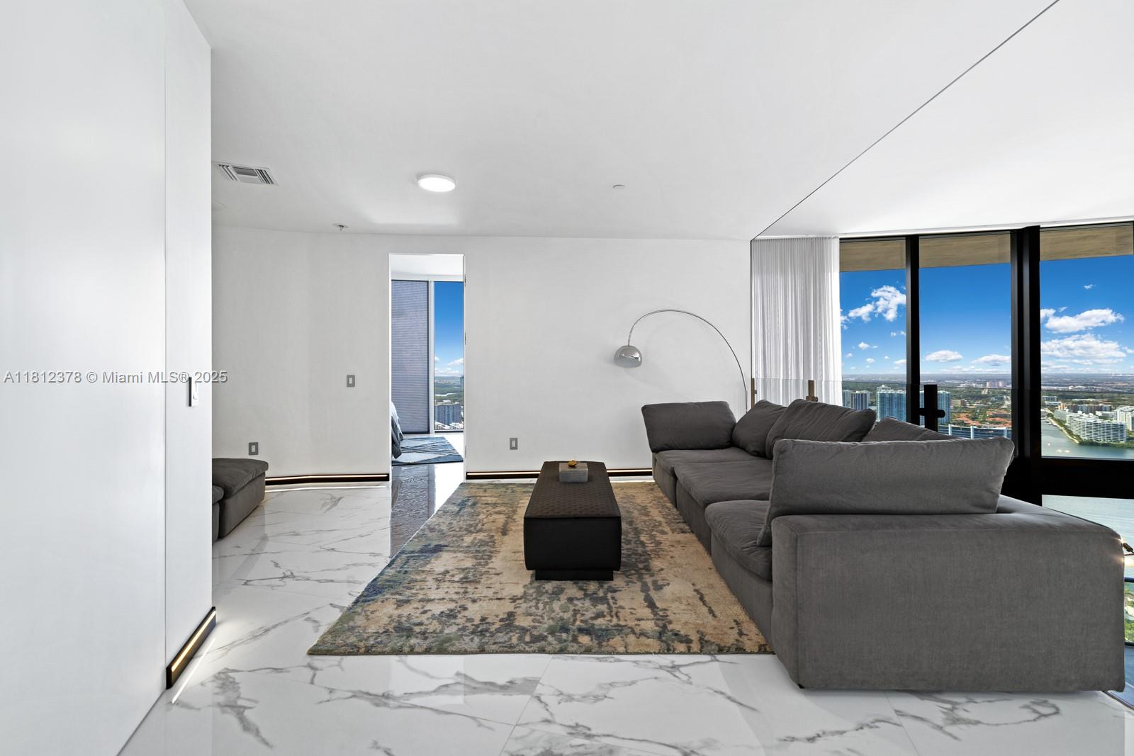 18555 Collins Ave #4603, Sunny Isles Beach FL 33160