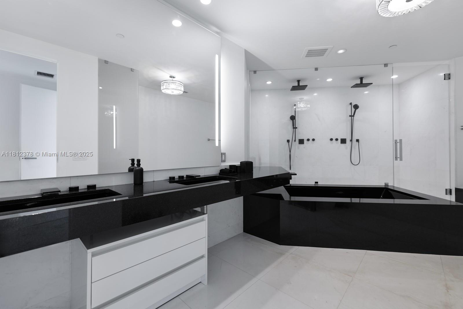 18555 Collins Ave #4603, Sunny Isles Beach FL 33160