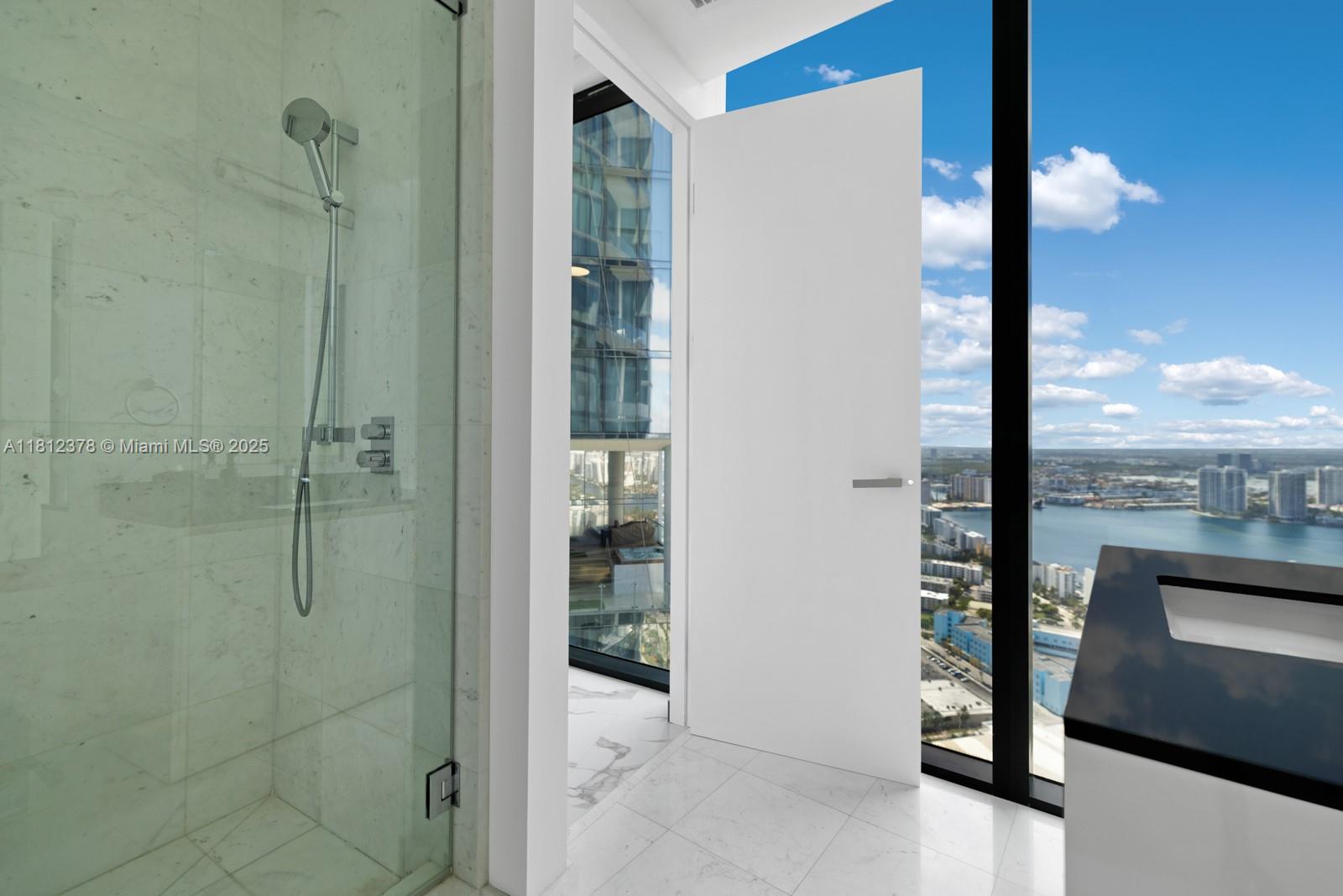 18555 Collins Ave #4603, Sunny Isles Beach FL 33160