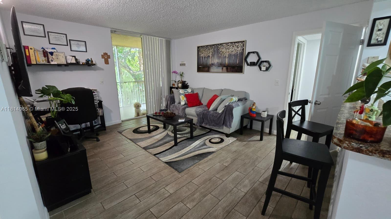 Windward Lakes Condo