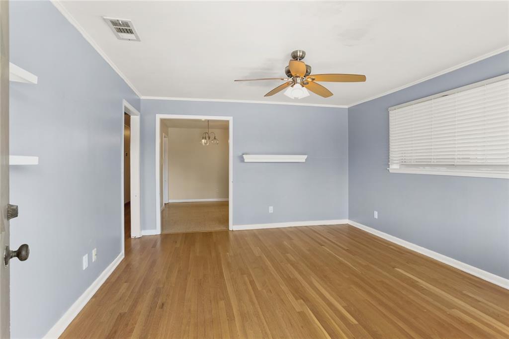 904 W William David Parkway