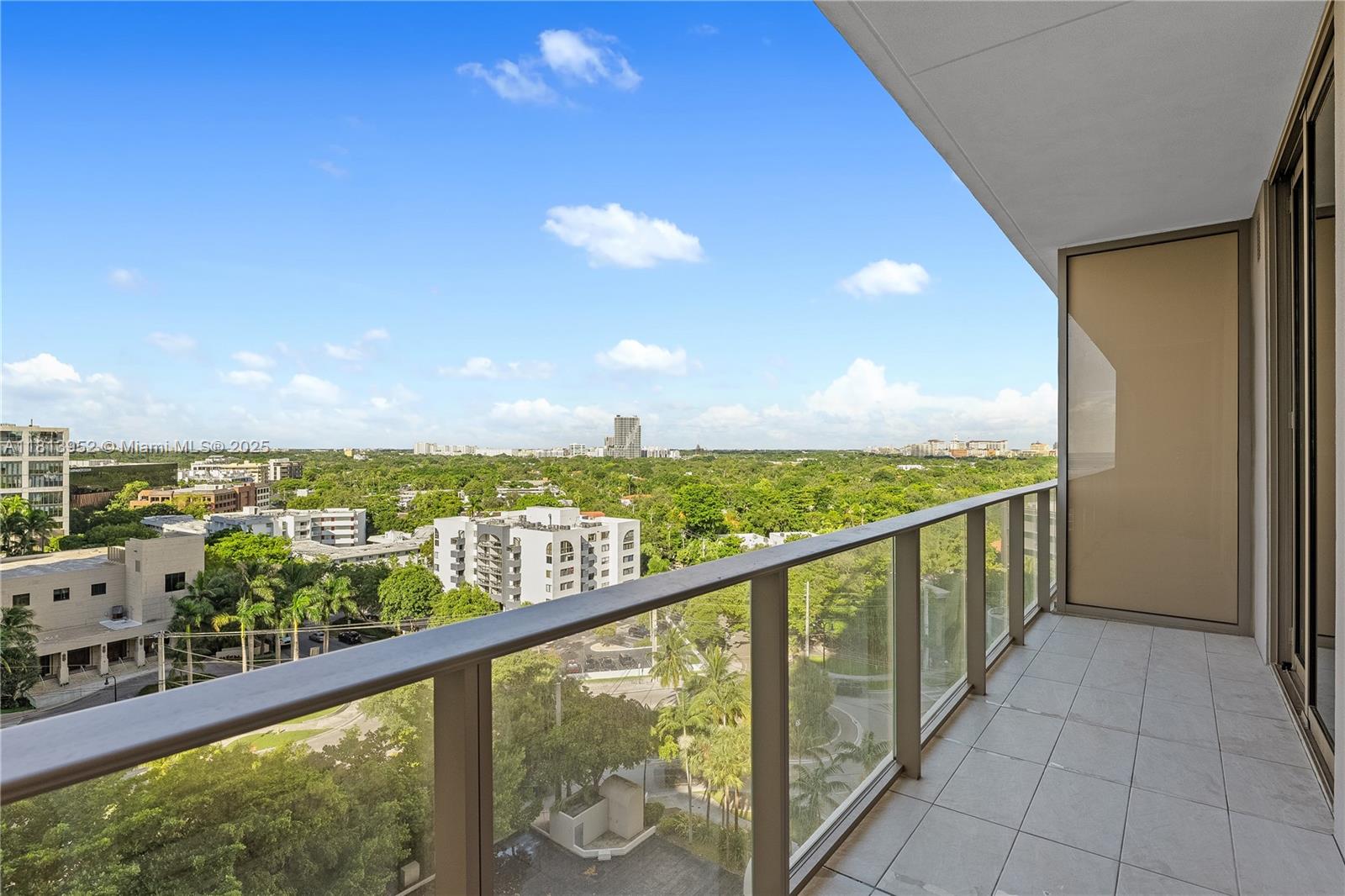 2678 Tigertail Ave #909, Miami FL 33133