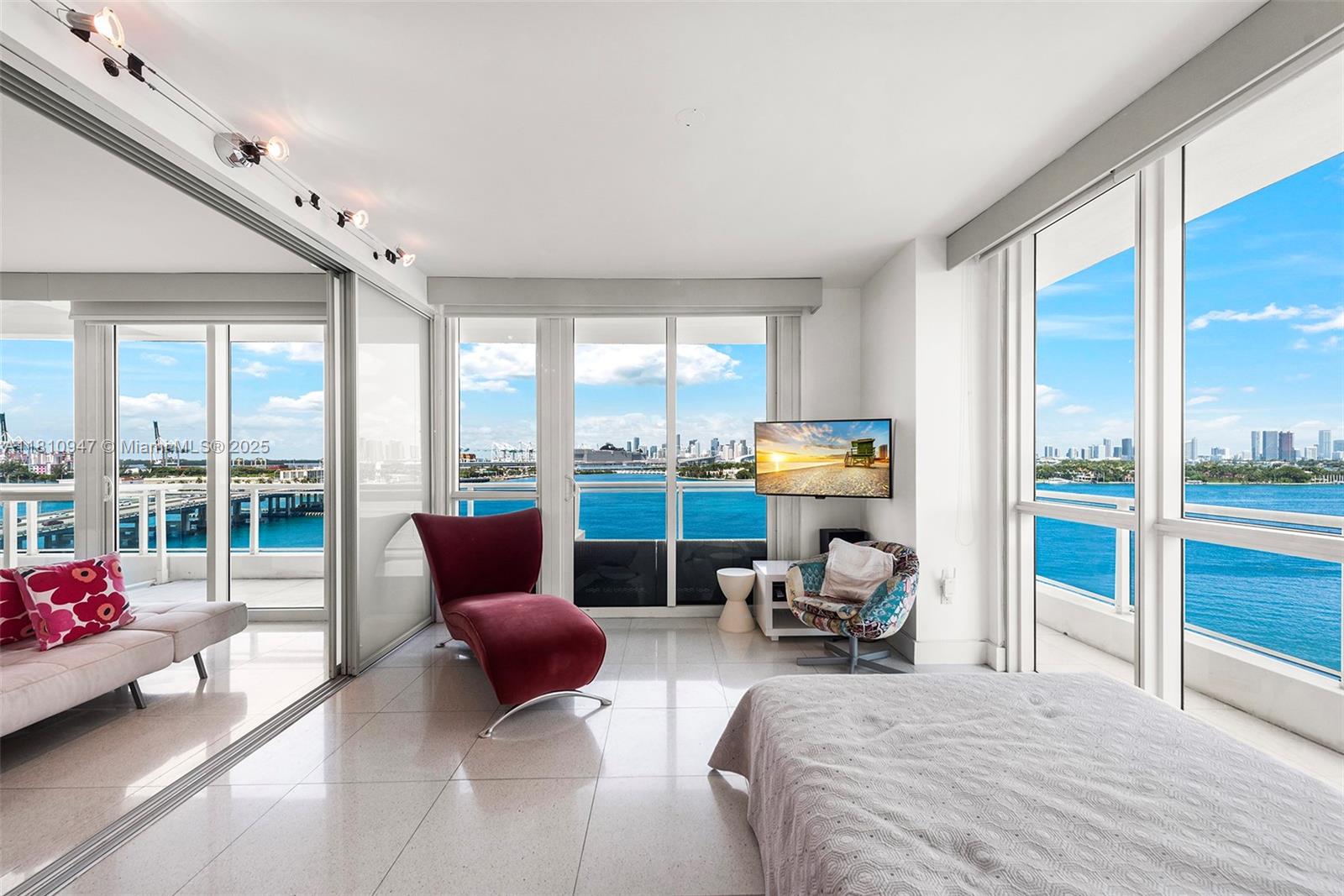 540 West Ave #914, Miami Beach FL 33139