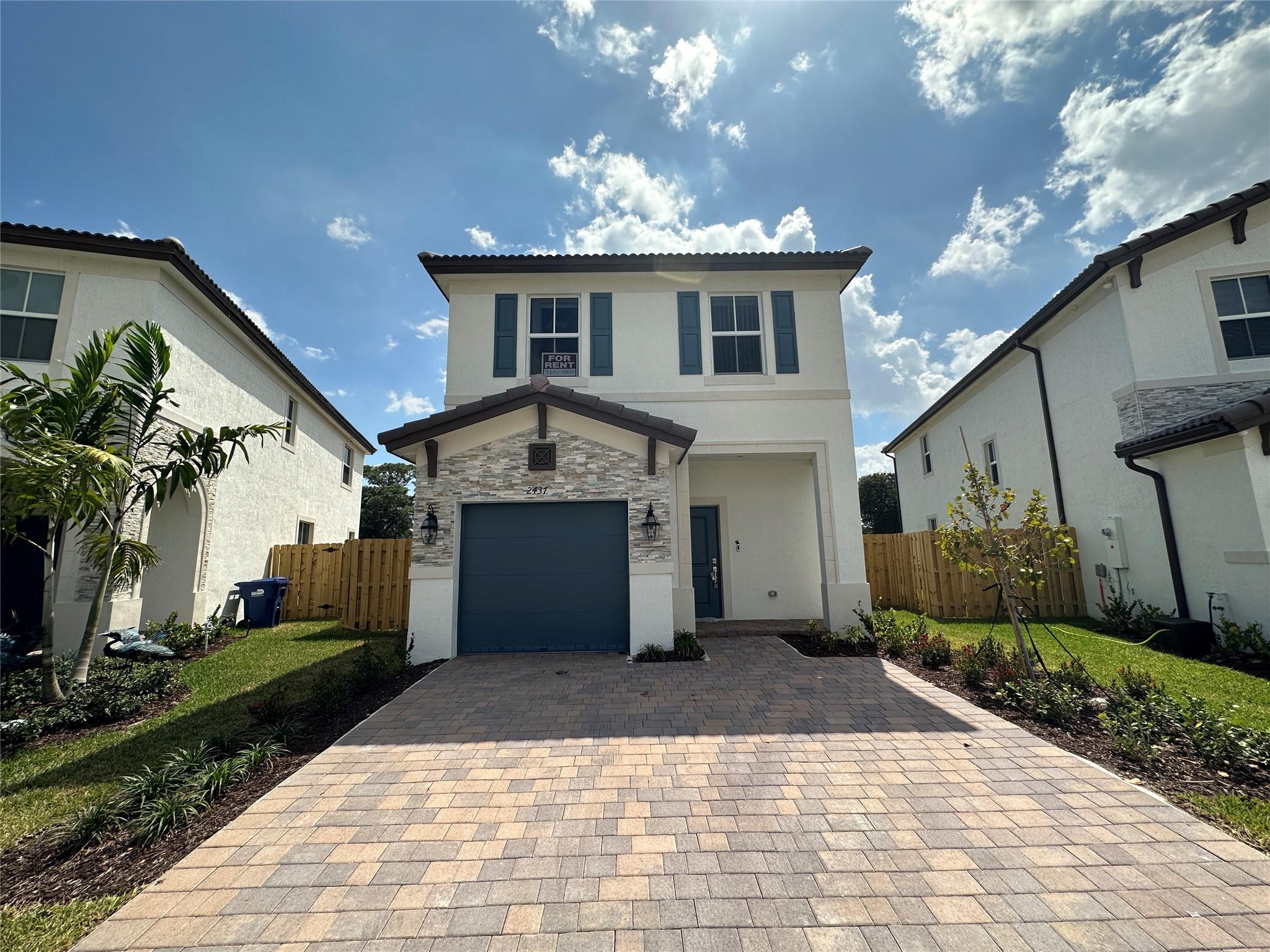 Homes for sale in Miami, FL | 2437 Nw 131st Cir, Miami, FL 33167 | MLS# F10507006