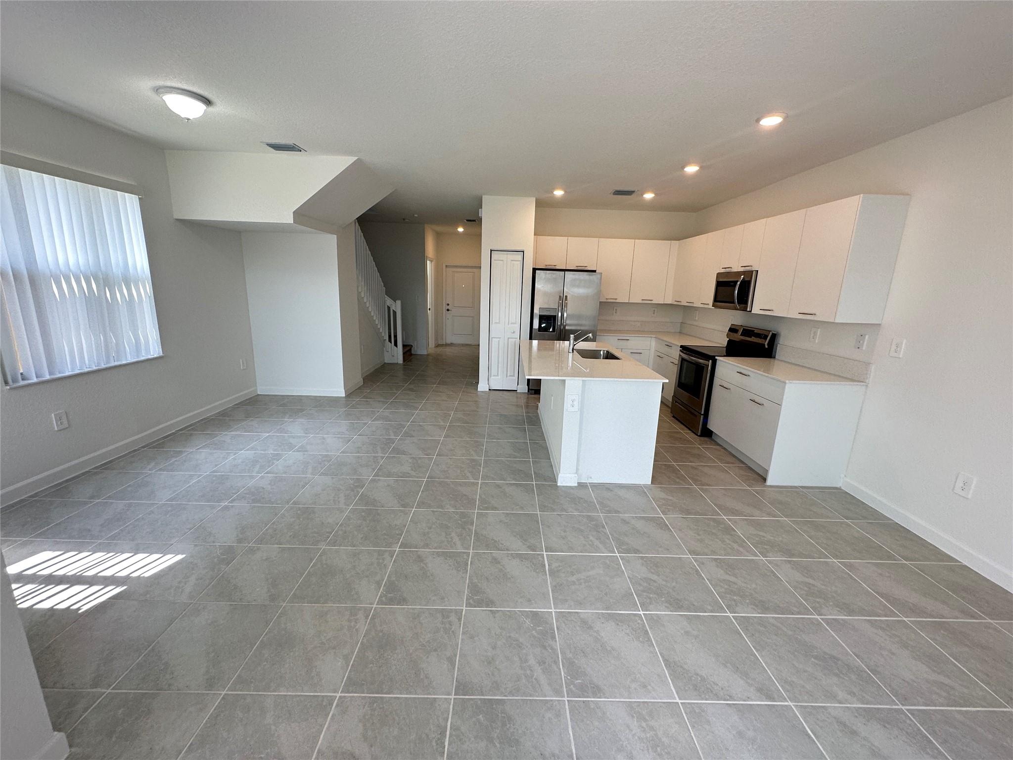 Homes for sale in Miami, FL | 2437 Nw 131st Cir, Miami, FL 33167 | MLS# F10507006