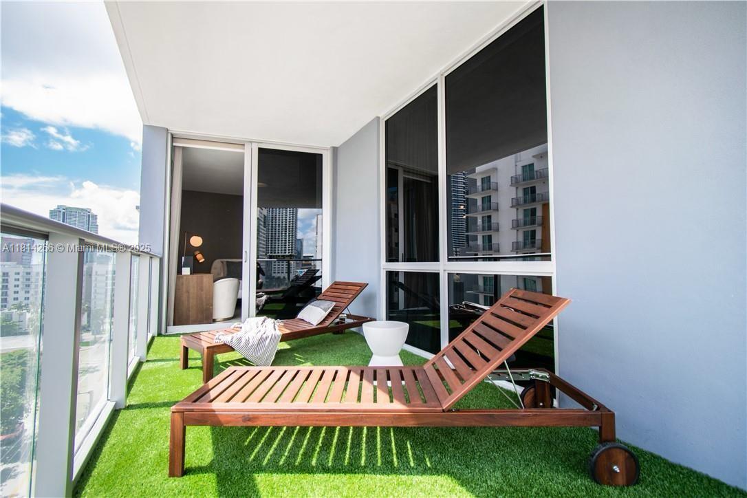 1010 SW 2nd Ave #804, Miami FL 33130