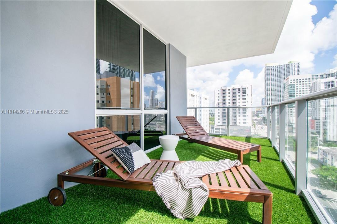 1010 SW 2nd Ave #804, Miami FL 33130