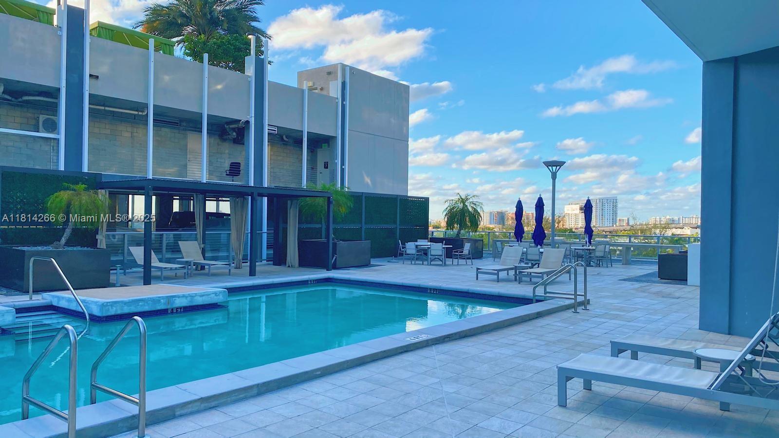 1010 SW 2nd Ave #804, Miami FL 33130