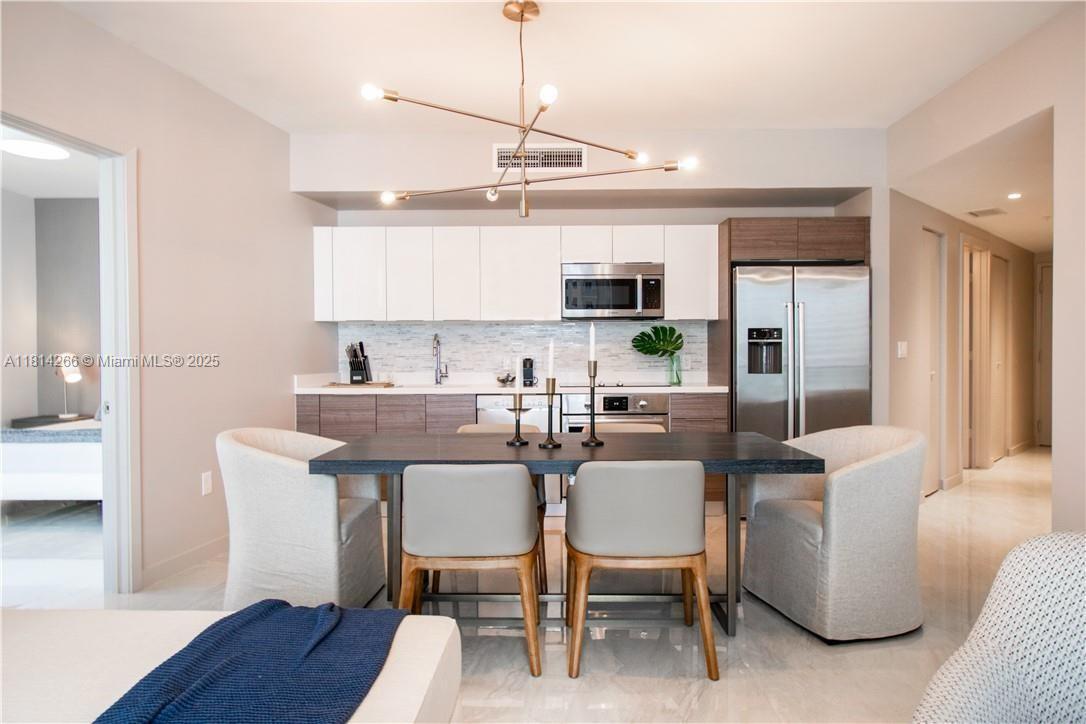 1010 SW 2nd Ave #804, Miami FL 33130