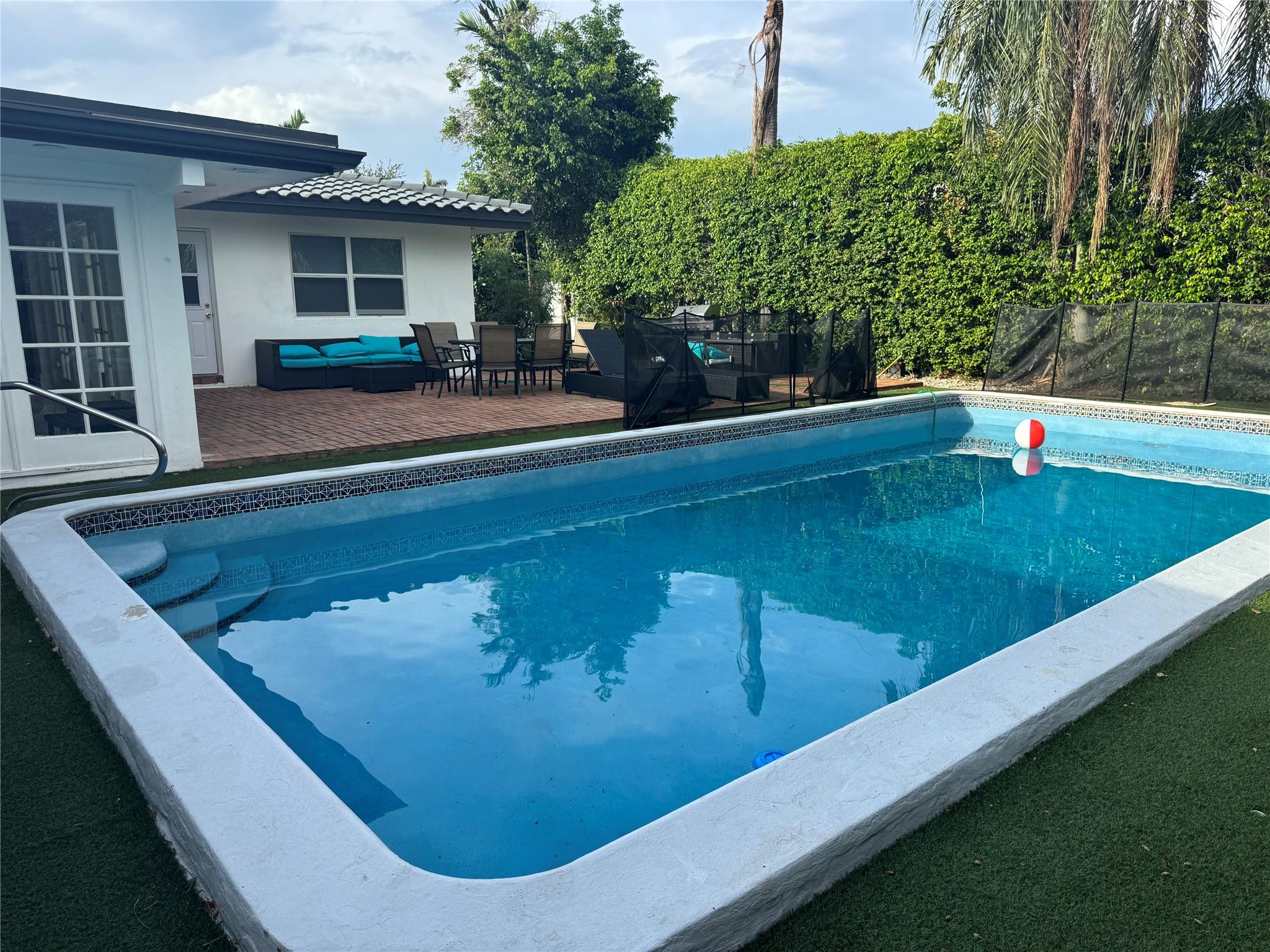 Central Golf Sec Of Holly