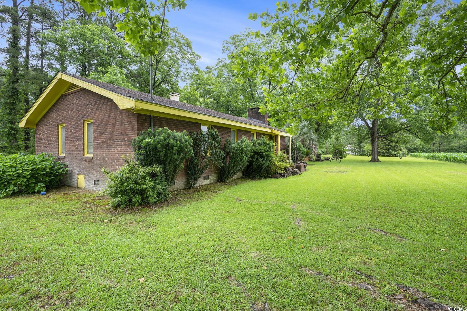 1731 Lee Ln. Longs, SC 29568