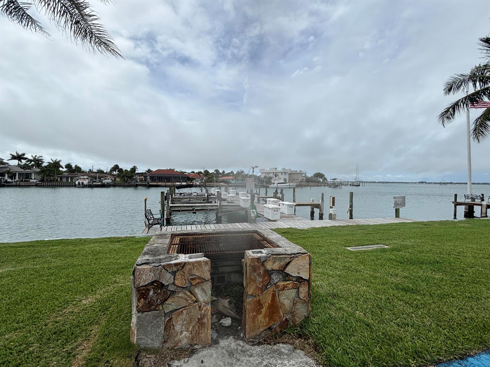 Homes for sale in Fort Pierce, FL | 1309 Bayshore Dr #104, Fort Pierce, FL 34949 | MLS# R11096266
