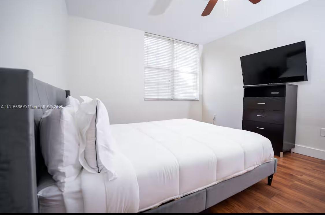 19801 E Country Club Drive #4-103, Aventura FL 33180