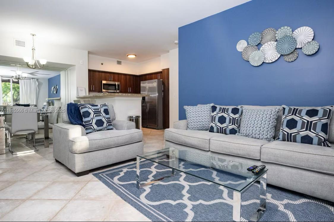 19801 E Country Club Drive #4-103, Aventura FL 33180