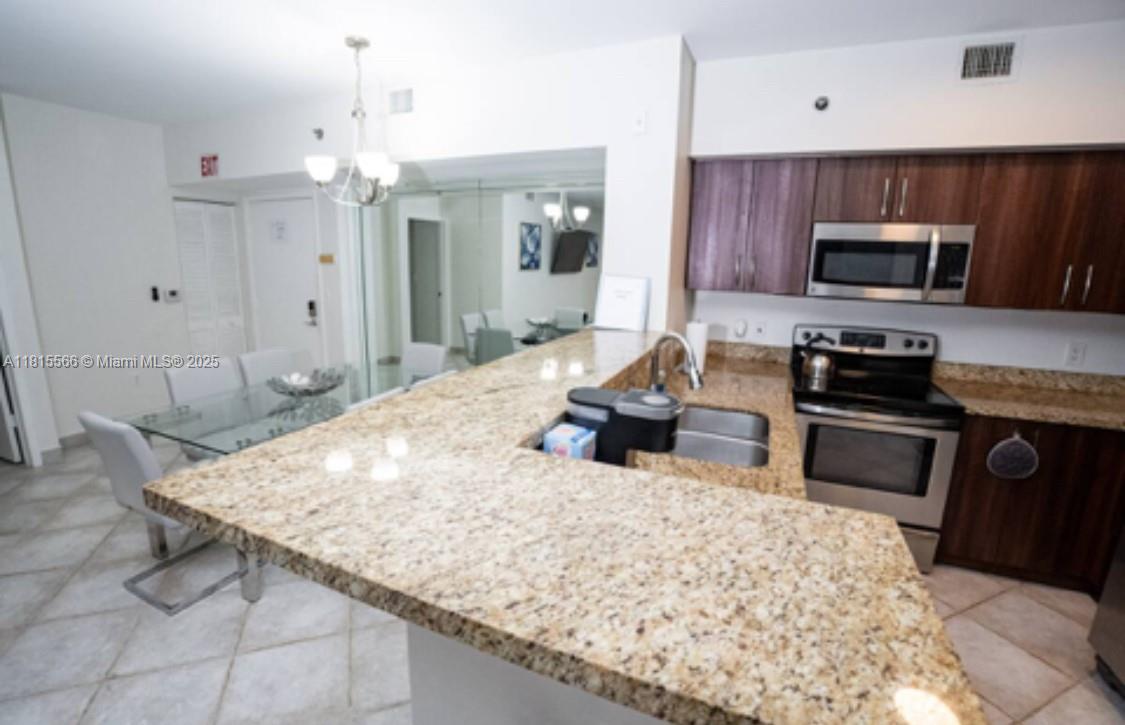 19801 E Country Club Drive #4-103, Aventura FL 33180