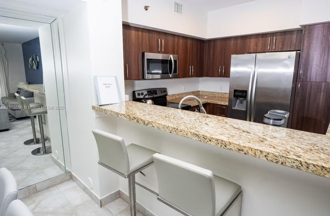 19801 E Country Club Drive #4-103, Aventura FL 33180