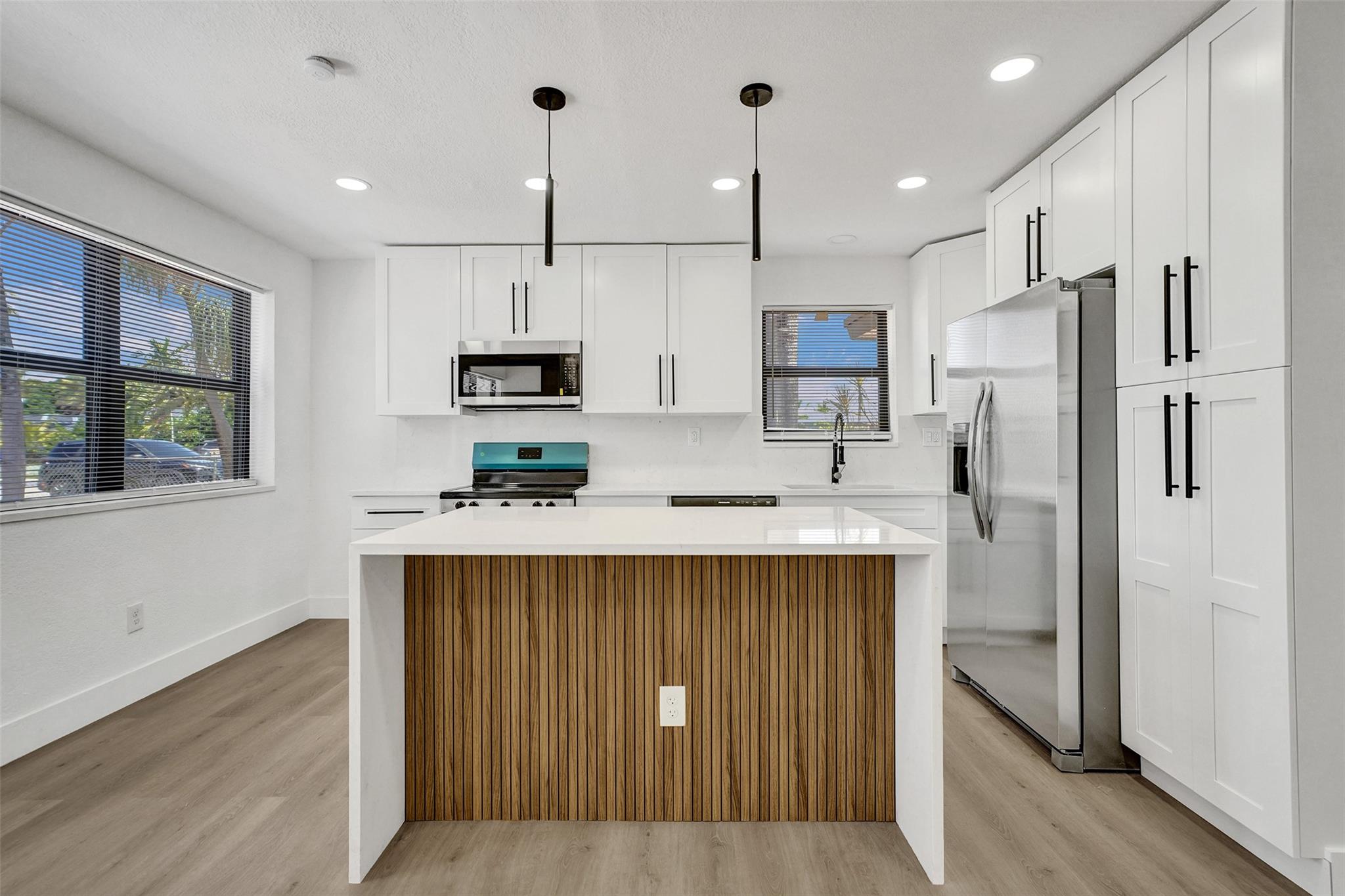 1302 S 22nd Ct Hollywood FL 33020 | F10507291