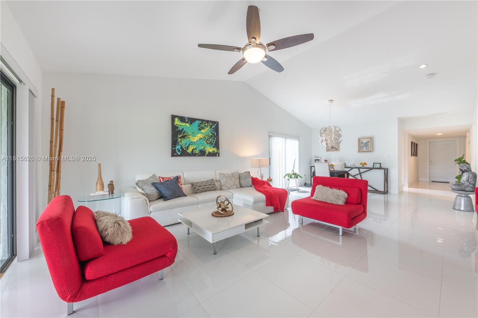 Homes for sale in Weston, FL | 16189 Laurel Dr #25, Weston, FL 33326 | MLS# A11815620