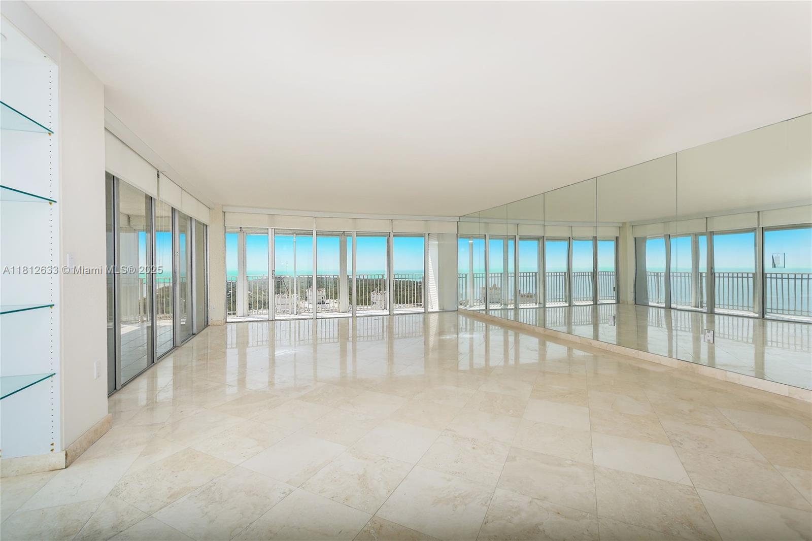 881 Ocean Dr #22A, Key Biscayne FL 33149