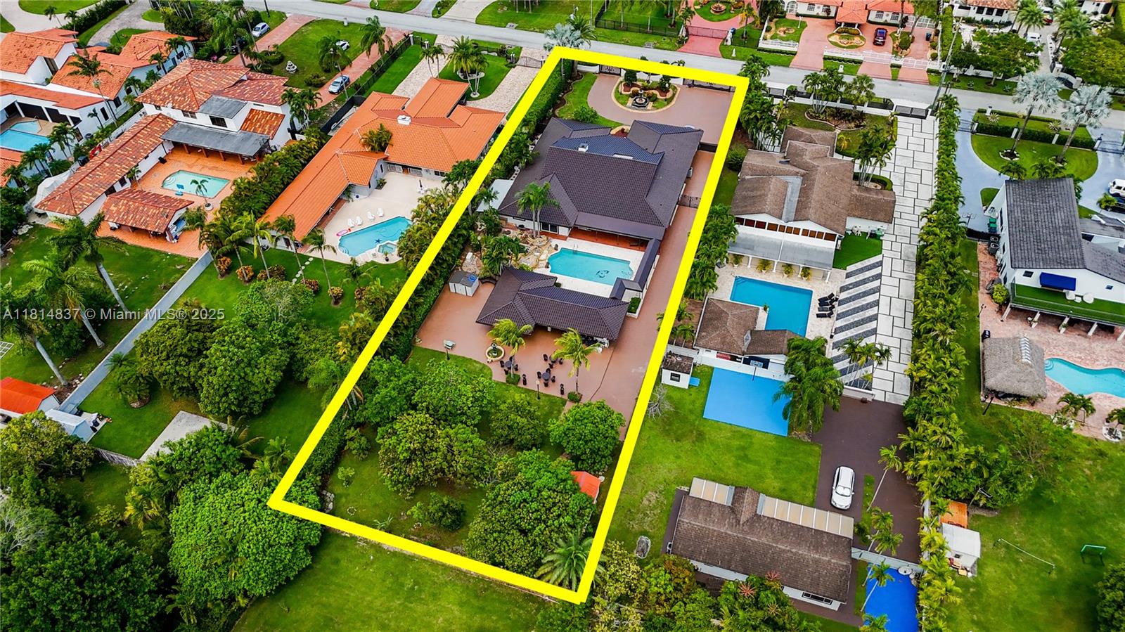 Homes for sale in Miami, FL | 2840 Sw 128th Ave, Miami, FL 33175 | MLS# A11814837