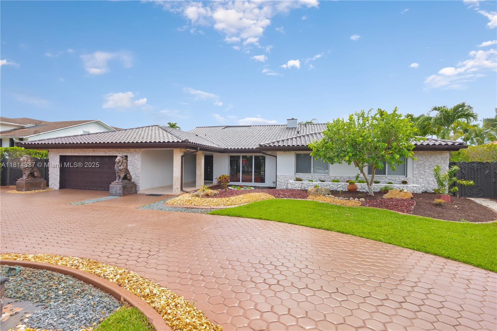 Homes for sale in Miami, FL | 2840 Sw 128Th Ave, Miami, FL 33175 | MLS# A11814837