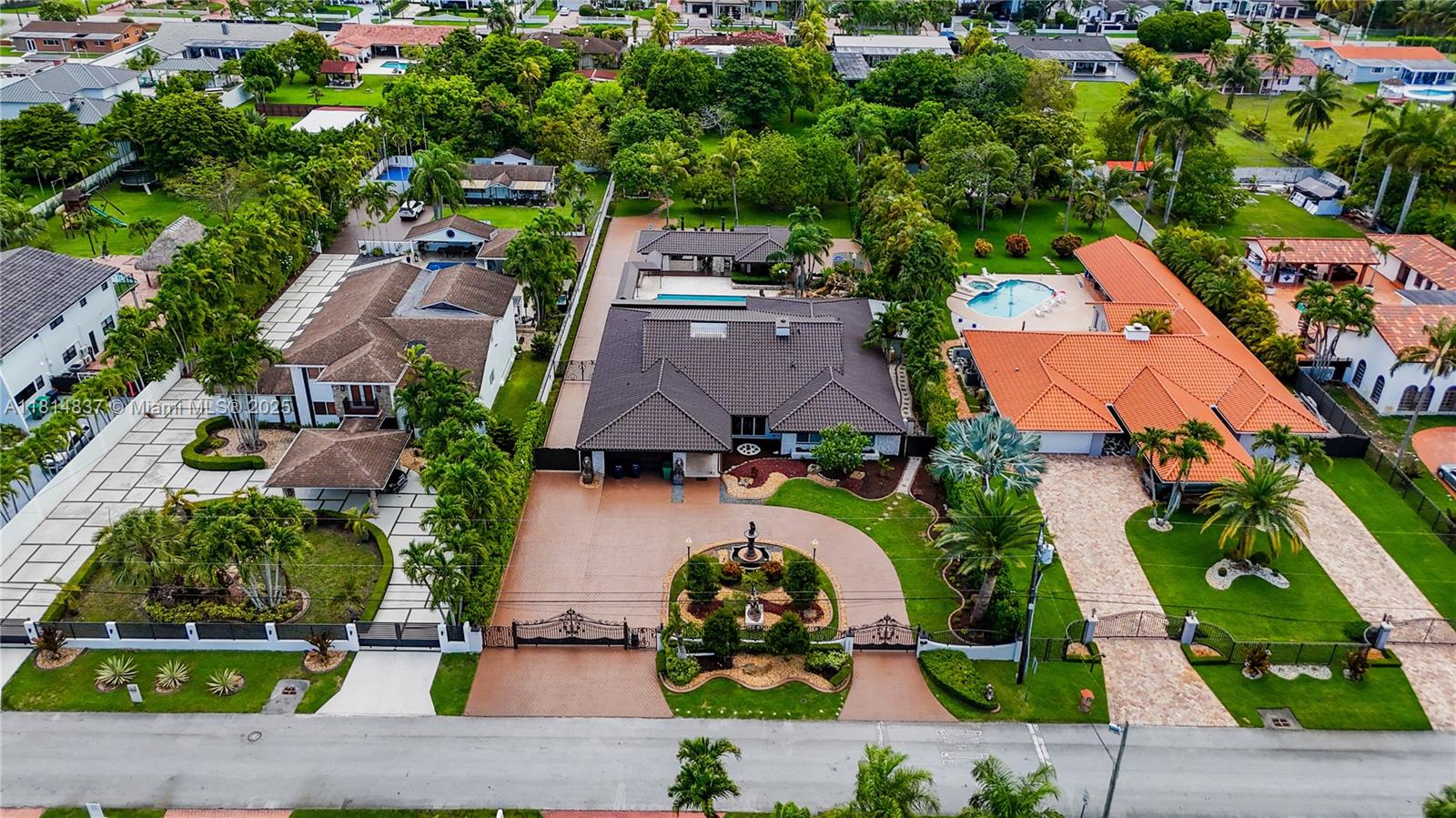 Homes for sale in Miami, FL | 2840 Sw 128th Ave, Miami, FL 33175 | MLS# A11814837