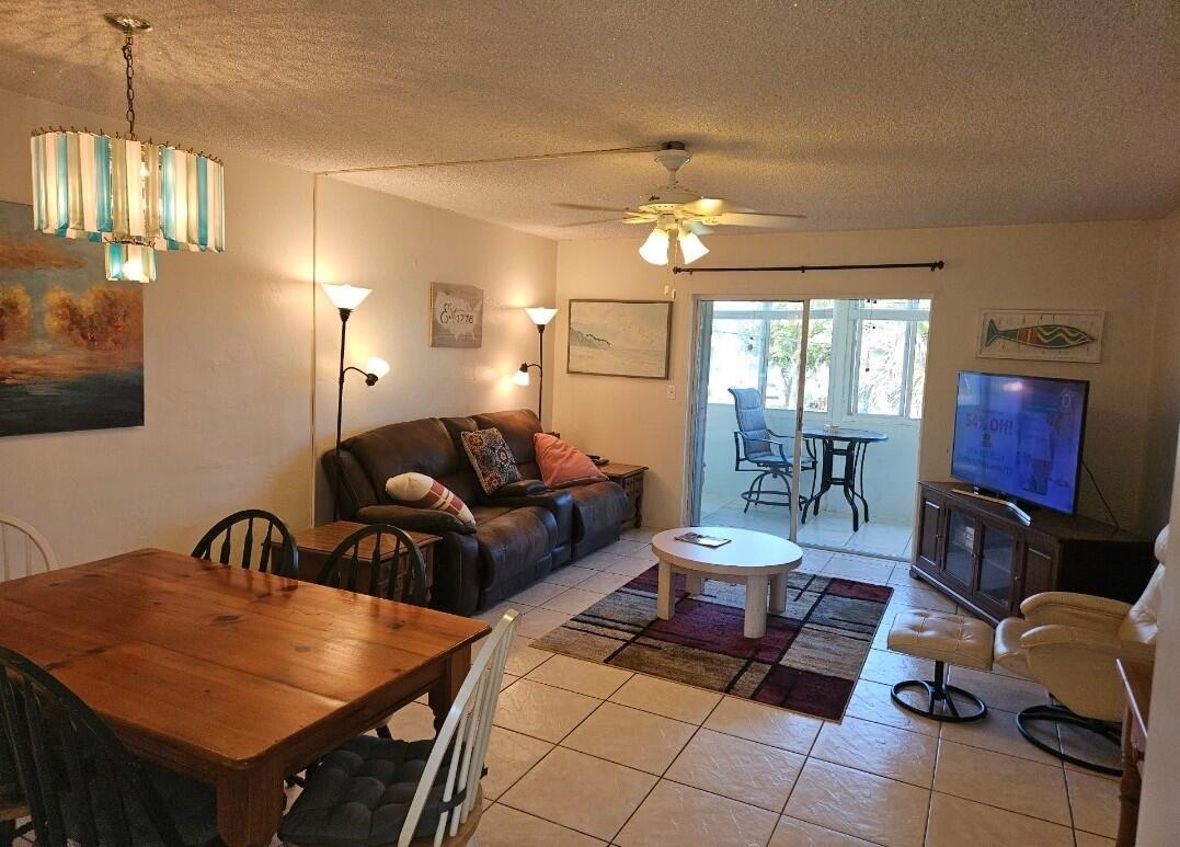 Homes for sale in Lake Worth, FL | 2581 N Garden 202 Dr N #202, Lake Worth, FL 33461 | MLS# R11096586