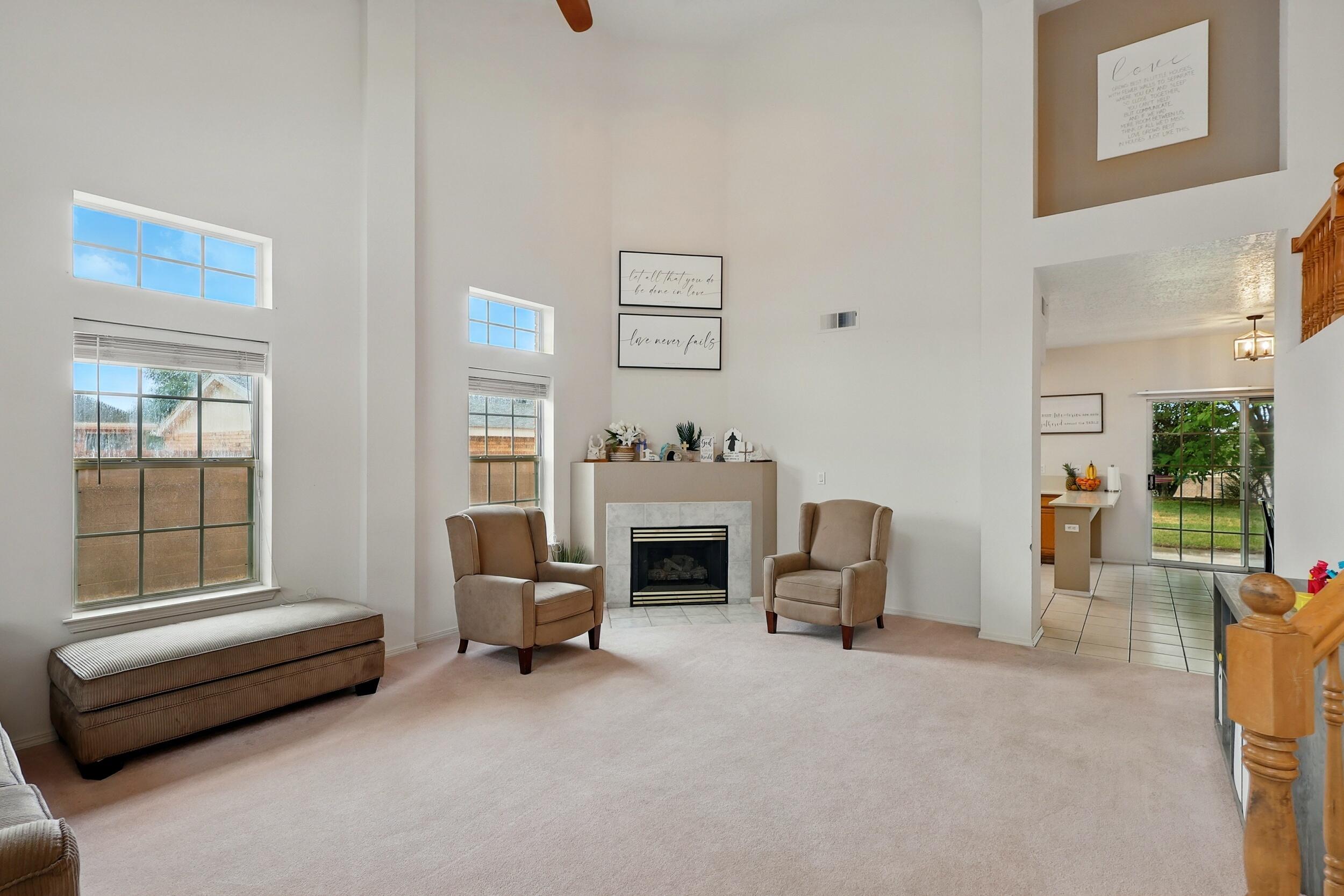 Homes for sale in Los Lunas, NM | 1401 Cerro Crestado Dr Nw, Los Lunas, NM 87031 | MLS# 1085249