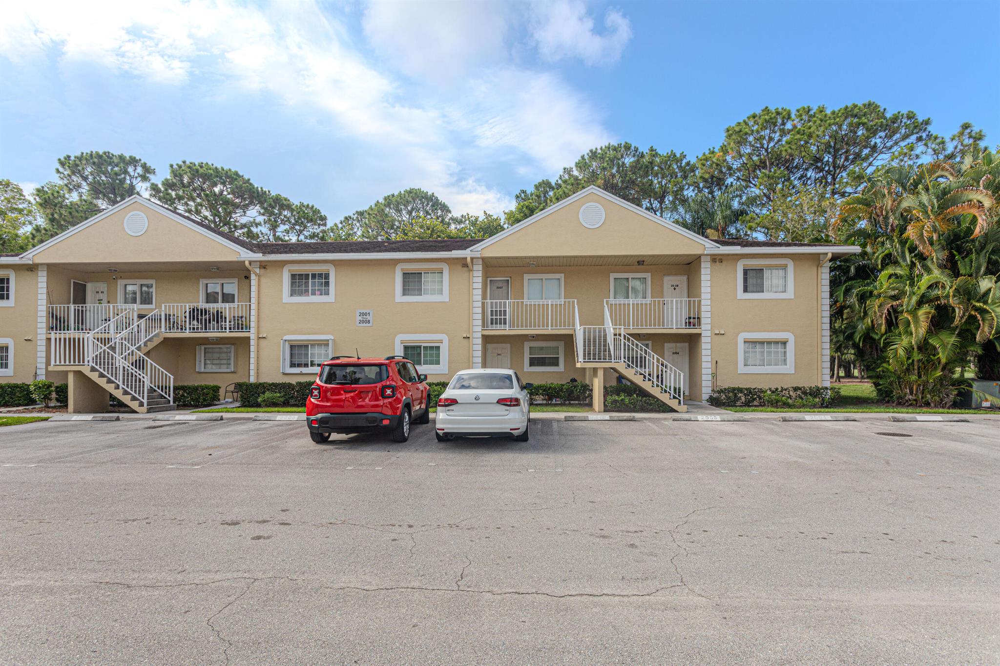 Palm Beach Trace Condo