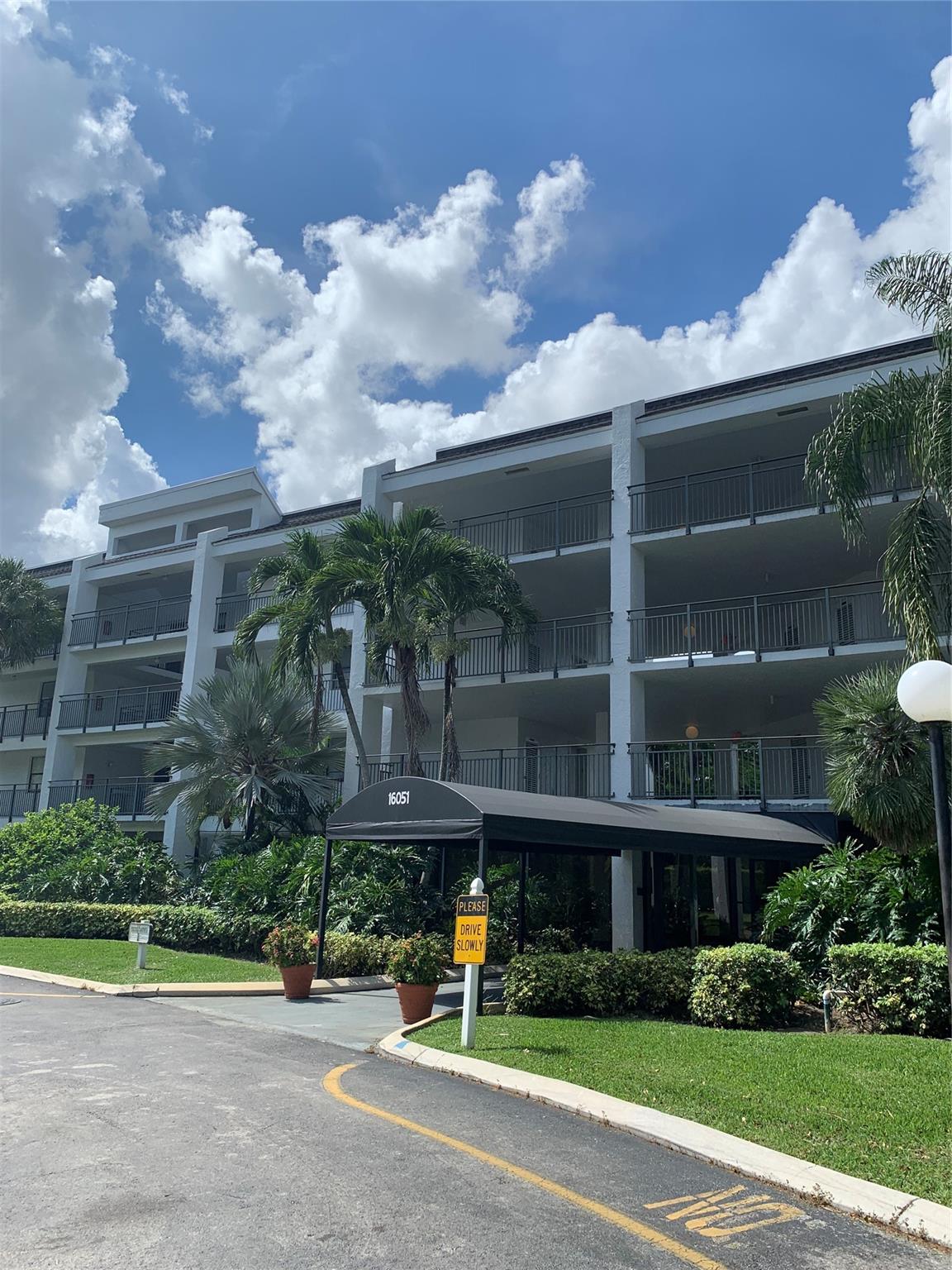 Fairways At Bonaventure C