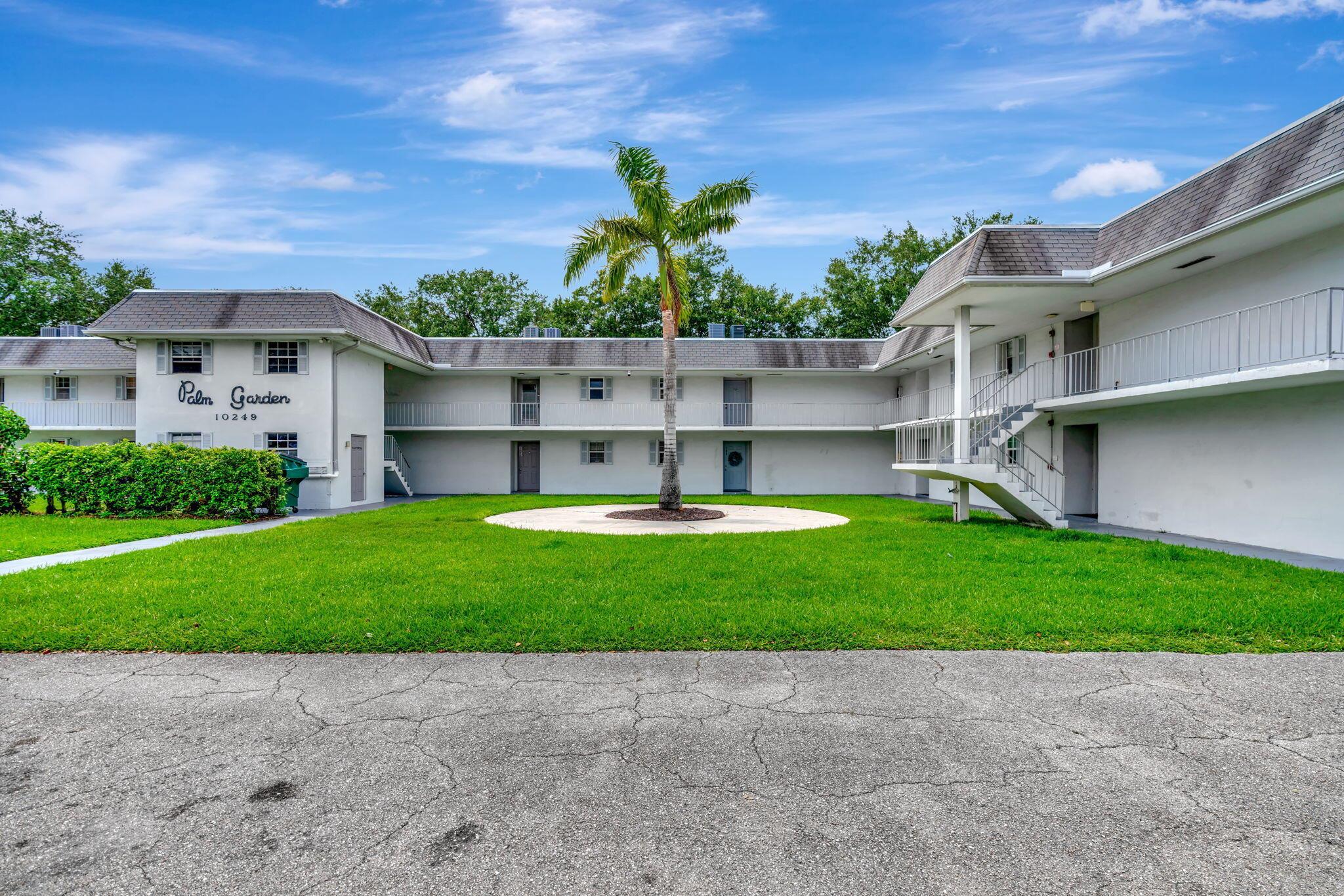 Homes for sale in Palm Beach Gardens, FL | 10249 N Military Trail #206, Palm Beach Gardens, FL 33410 | MLS# R11096799
