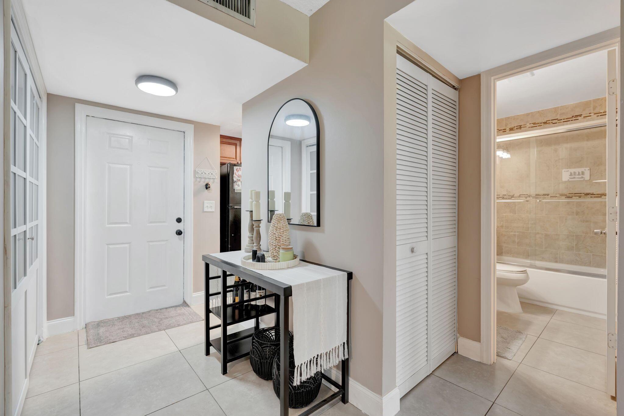 Homes for sale in Palm Beach Gardens, FL | 10249 N Military Trail #206, Palm Beach Gardens, FL 33410 | MLS# R11096799