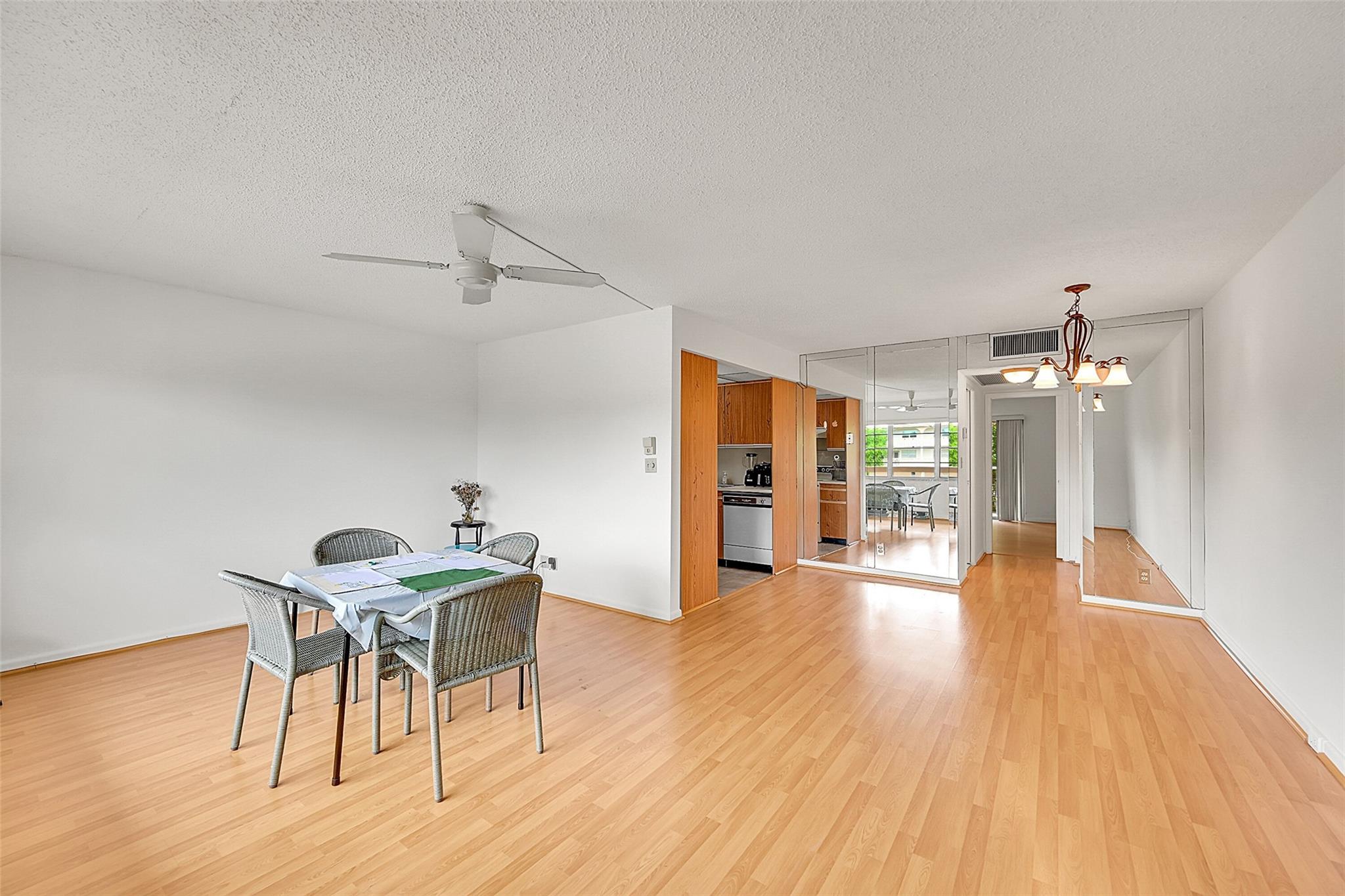 Homes for sale in Coconut Creek, FL | 2103 Lucaya Bnd #E3, Coconut Creek, FL 33066 | MLS# F10507498