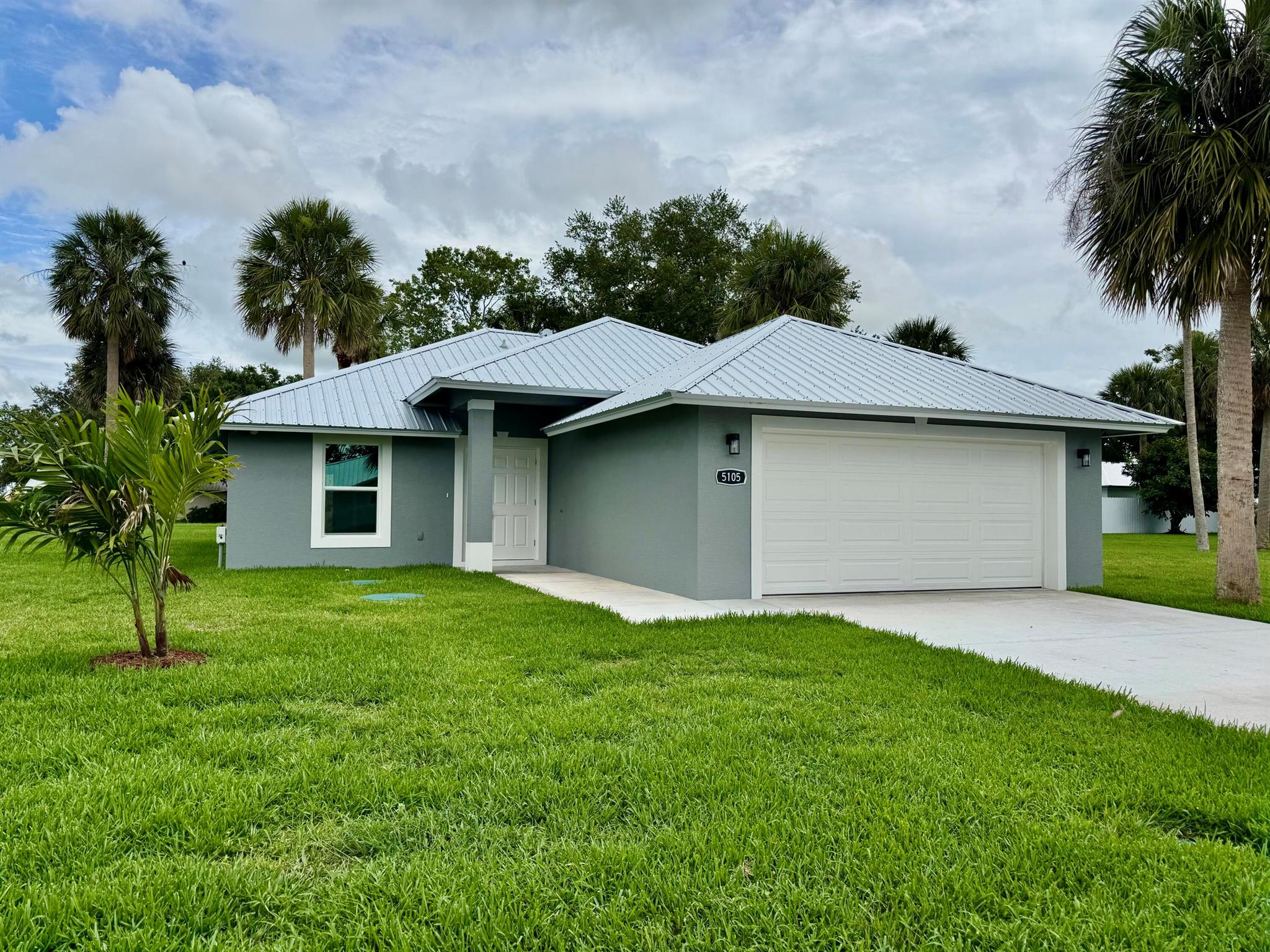 Homes for sale in Okeechobee, FL | 5105 Se 43rd Trace, Okeechobee, FL 34974 | MLS# R11096831