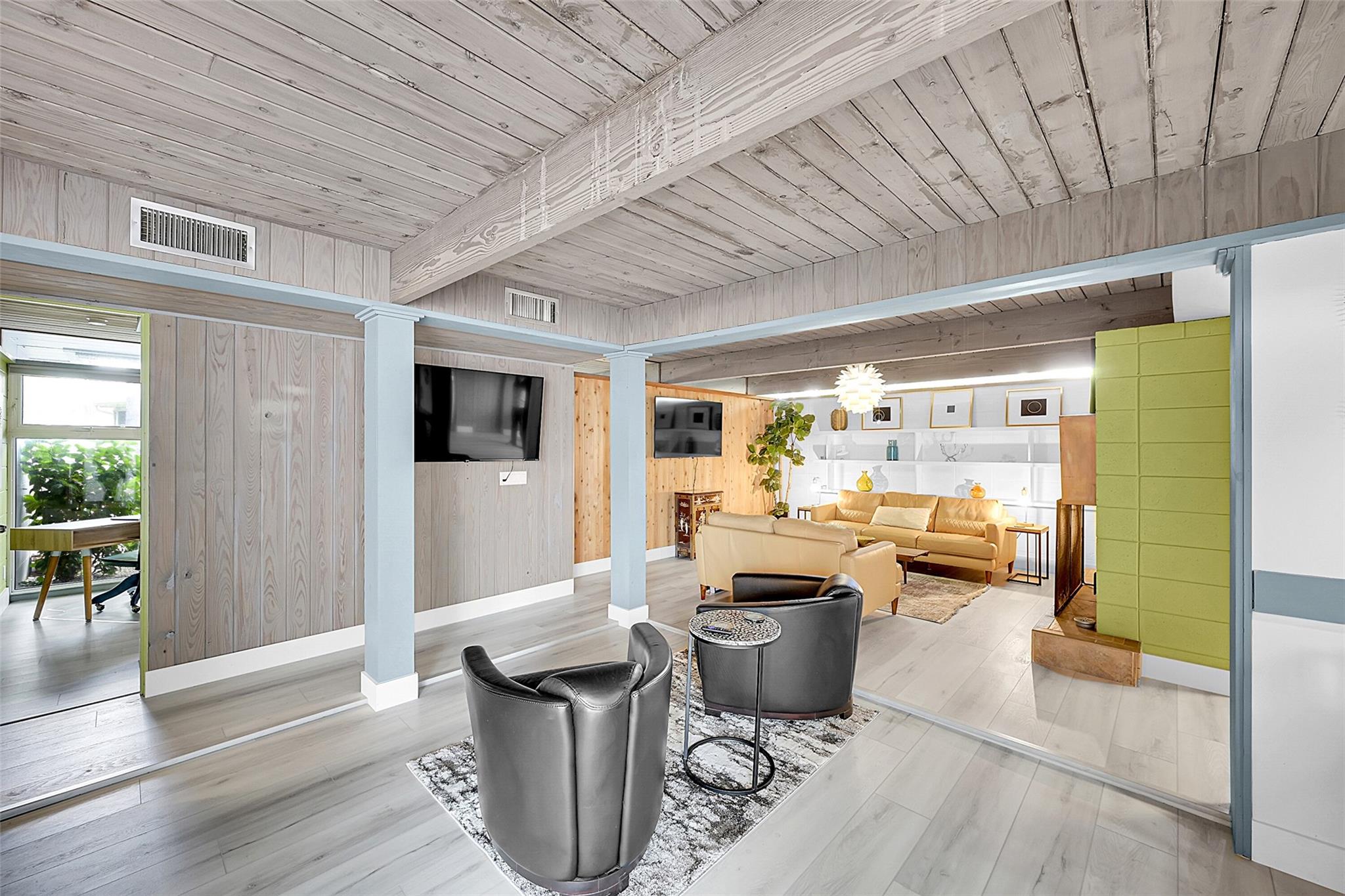 Golden Shores 44-37 B