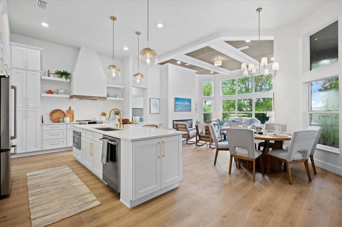 Homes for sale in Palm City, FL | 2221 Sw Whitemarsh Way, Palm City, FL 34990 | MLS# R11096845