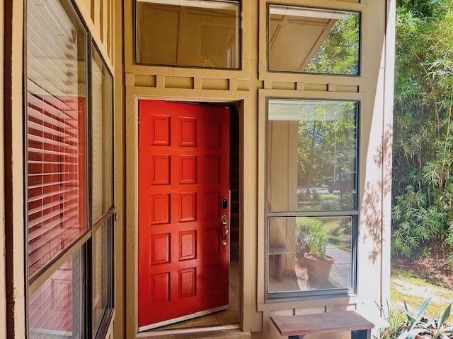 listing main picture