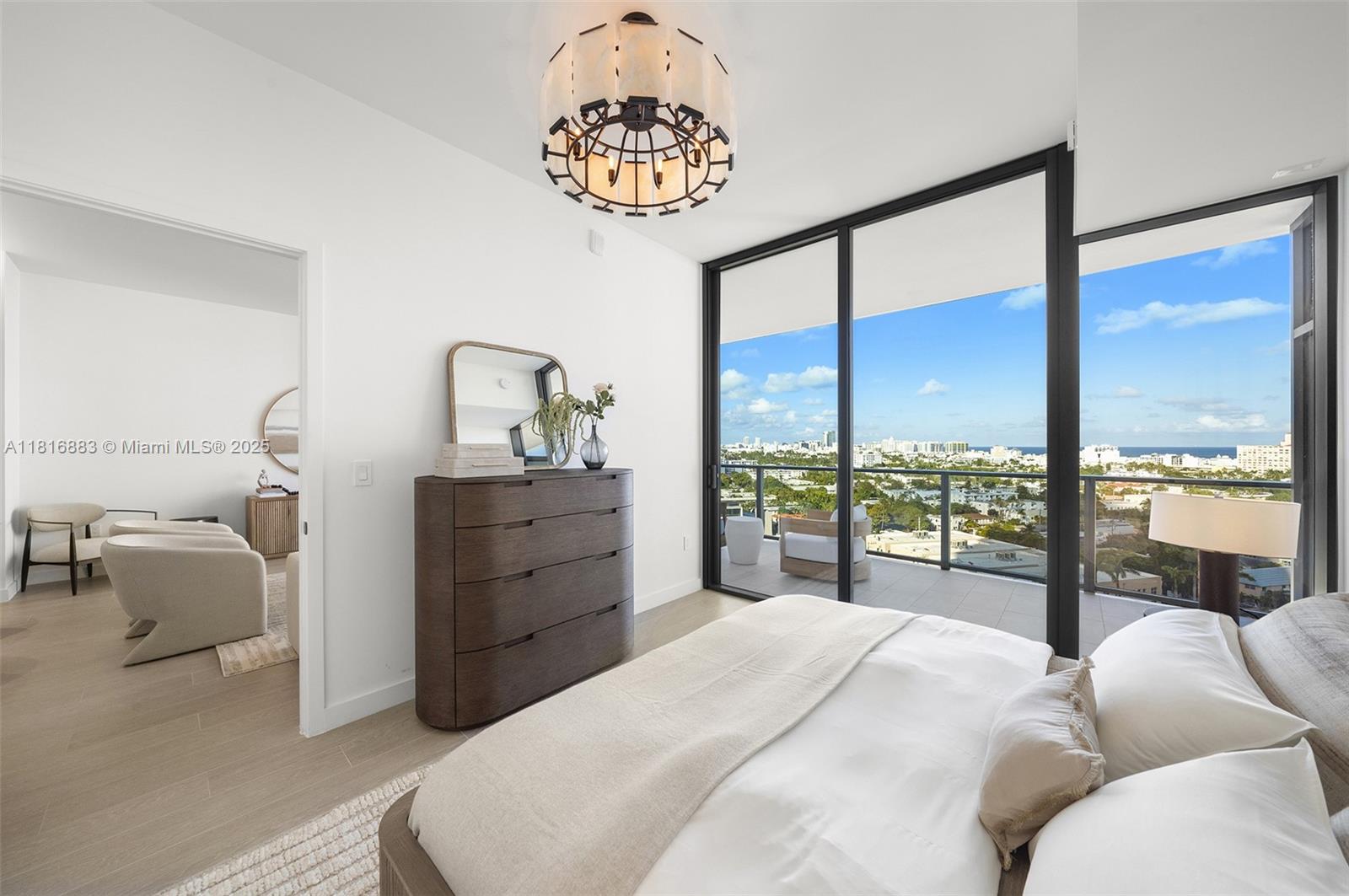 500 Alton Rd #1808, Miami Beach FL 33139