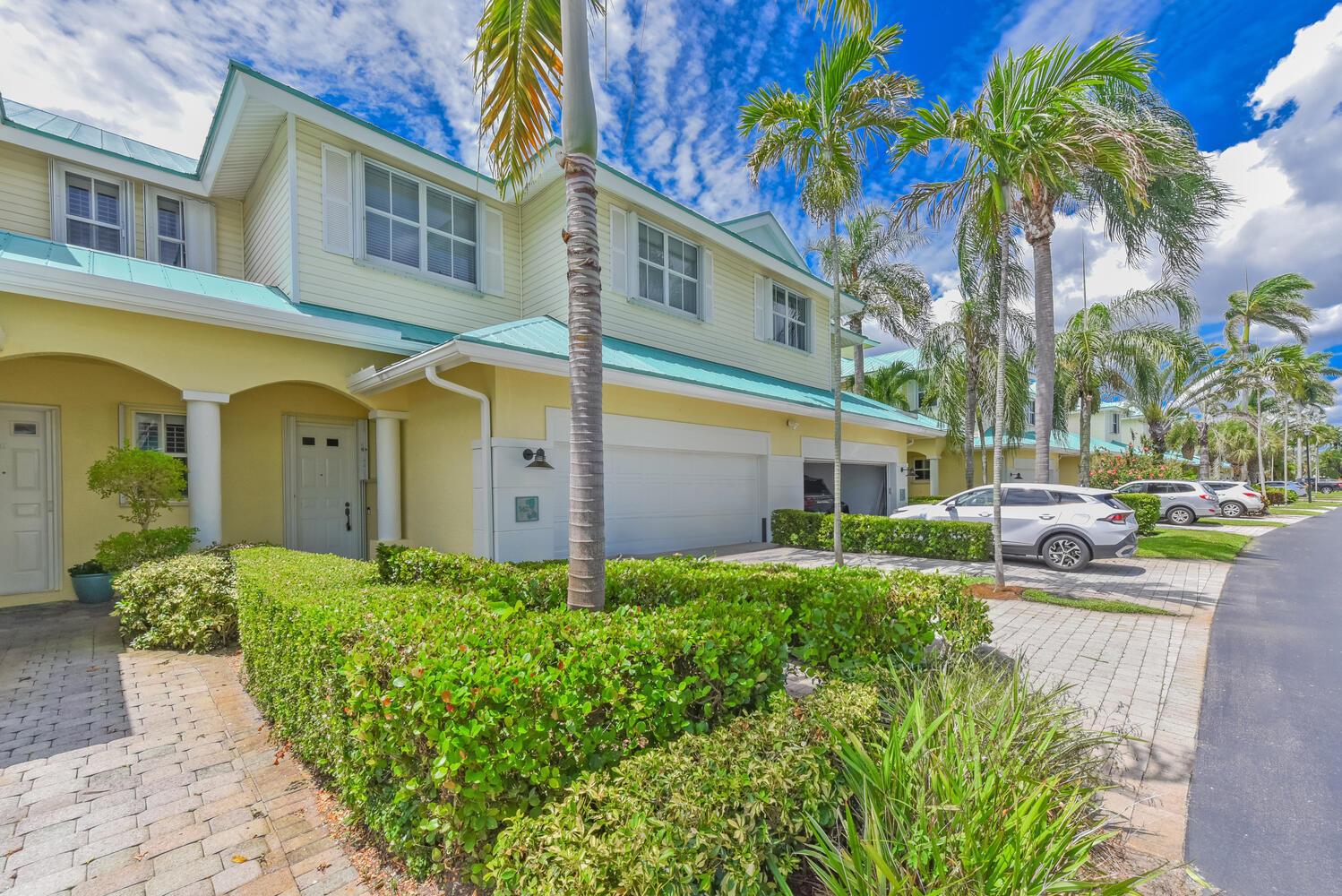 Barefoot Cove Townhomes