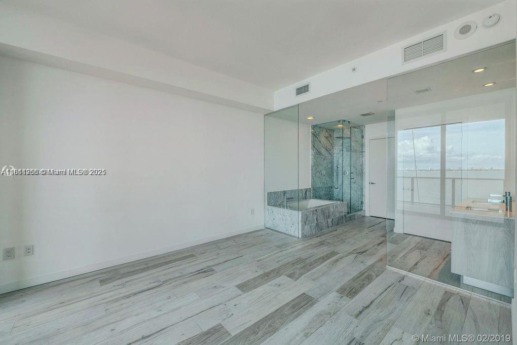 480 NE 31st St #1002, Miami FL 33137