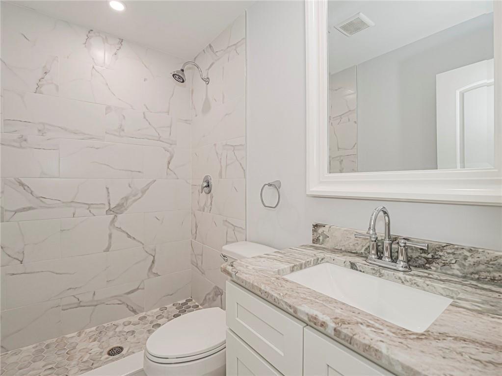 Homes for sale in Vero Beach, FL | 97 Spring Lake Dr #104, Vero Beach, FL 32962 | MLS# R11097281