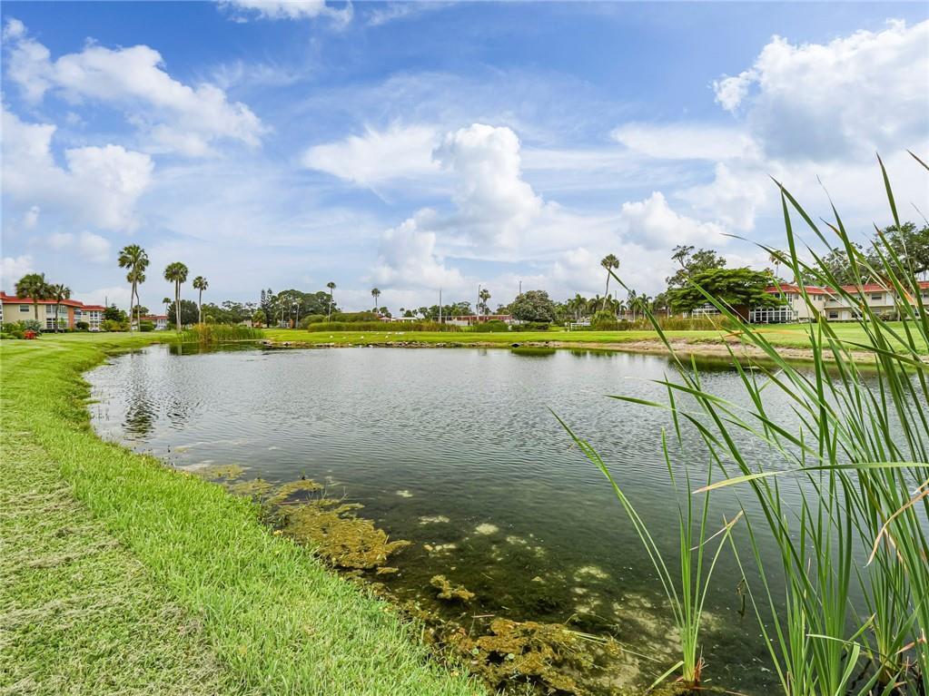 Homes for sale in Vero Beach, FL | 97 Spring Lake Dr #104, Vero Beach, FL 32962 | MLS# R11097281