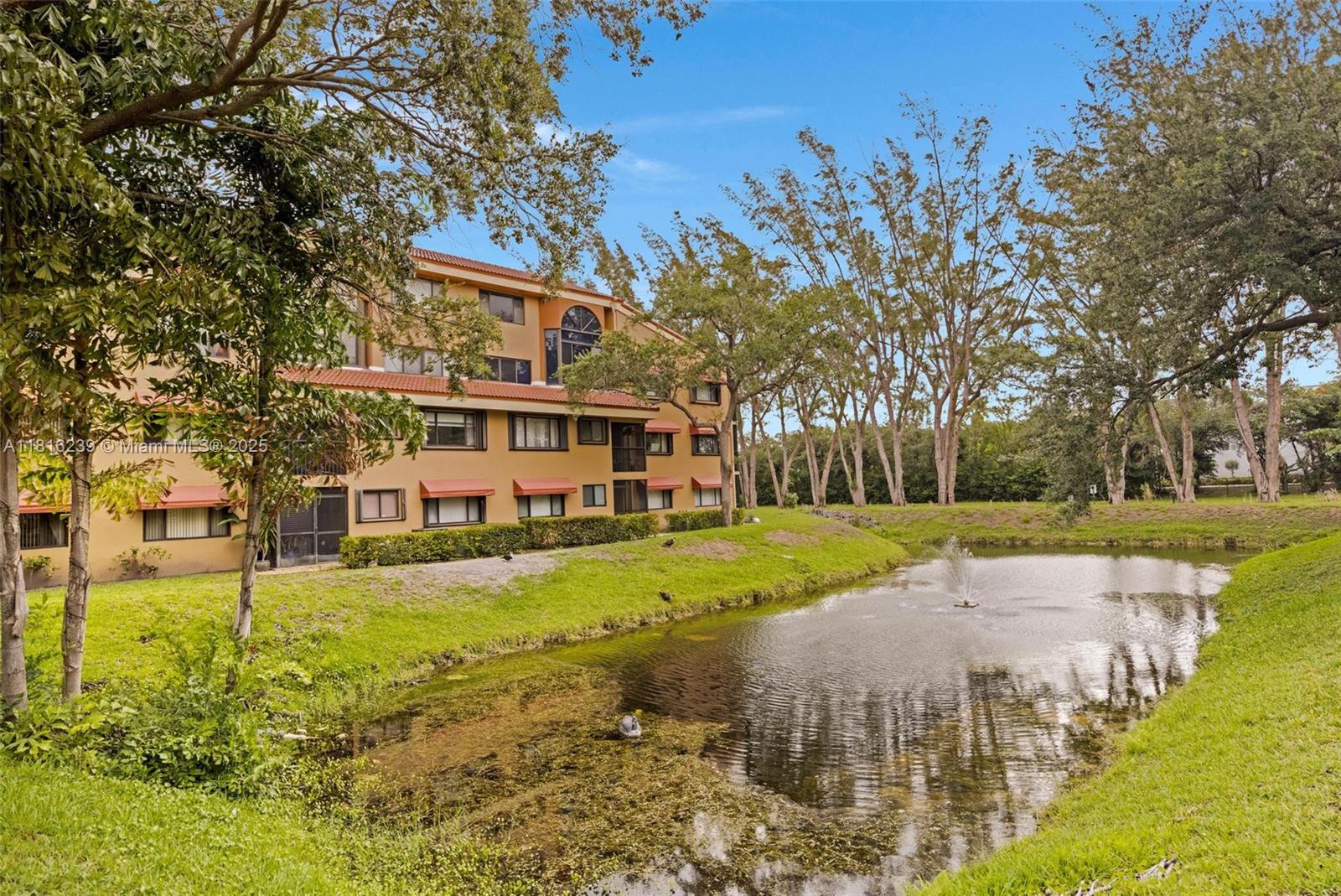 Homes for sale in Miami Lakes, FL | 15499 N Miami Lakeway N #208, Miami Lakes, FL 33014 | MLS# A11816239