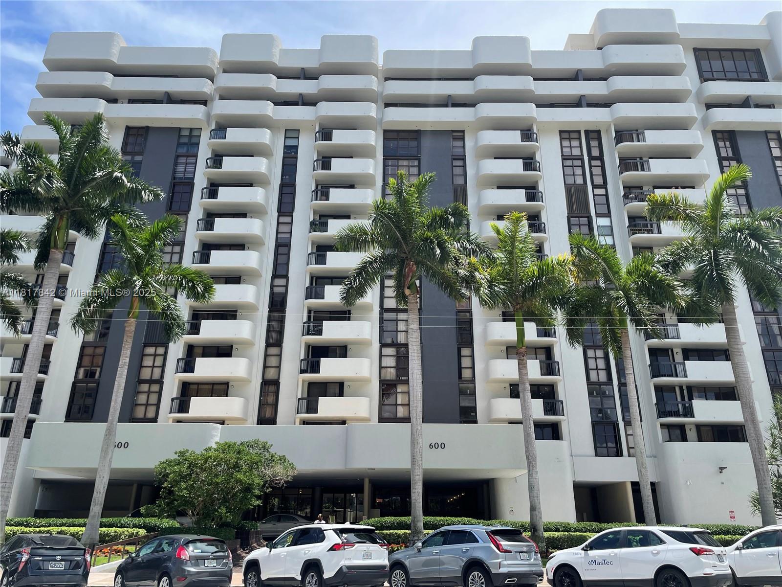 600 Biltmore Way #306, Coral Gables FL 33134